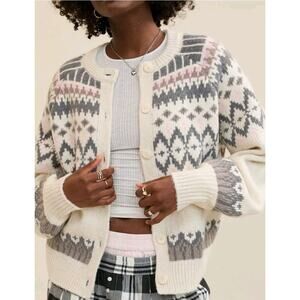 Aerie M Cardigan Fair Isle Cozy Sweater Cream Cabincore Nordic Sold Out Size
